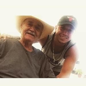 Meet your Posher, Cesar